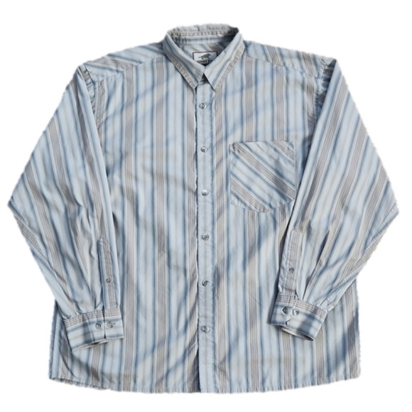 𝅺horny Toad Gray Striped Button-Up Shirt - Picture 1 of 9